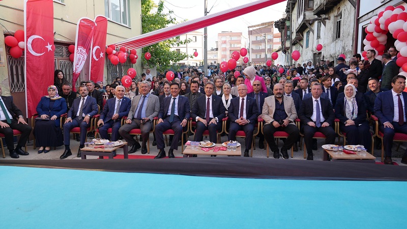 Kaymakam Murat Kütük, Gürsu Çocuk Kütüphanesi Açılışına Katıldı.