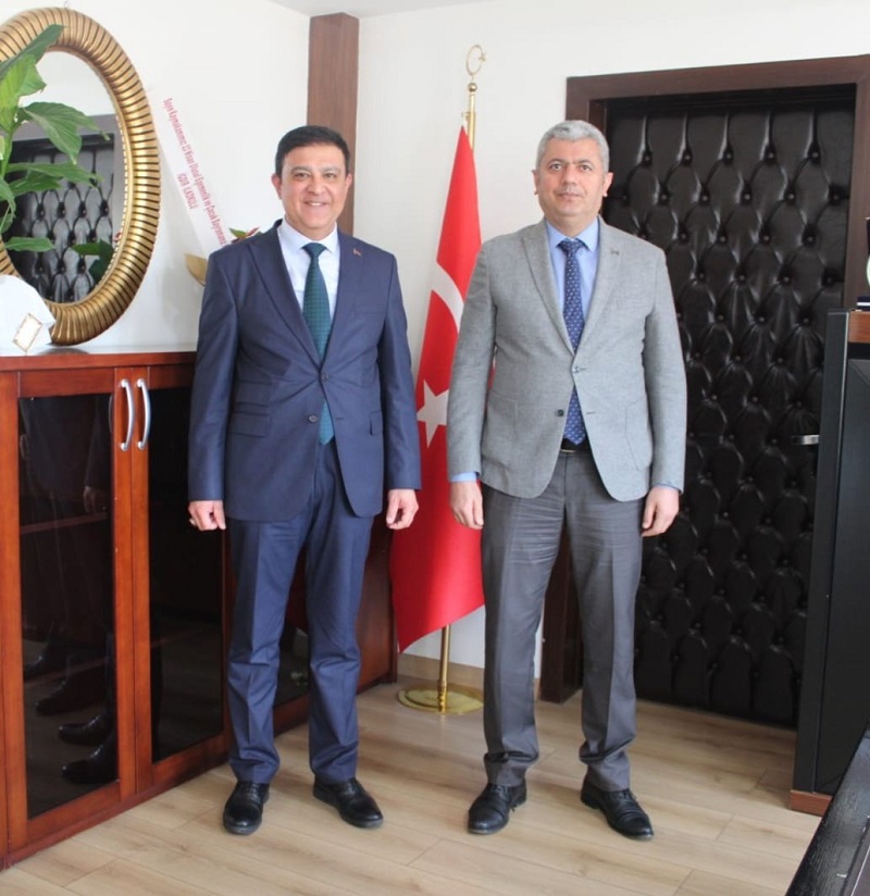Vali Yardımcısı Rıza Gençoğlu. Kaymakam Murat Kütük'e Nezaket Ziyaretinde Bulundu.