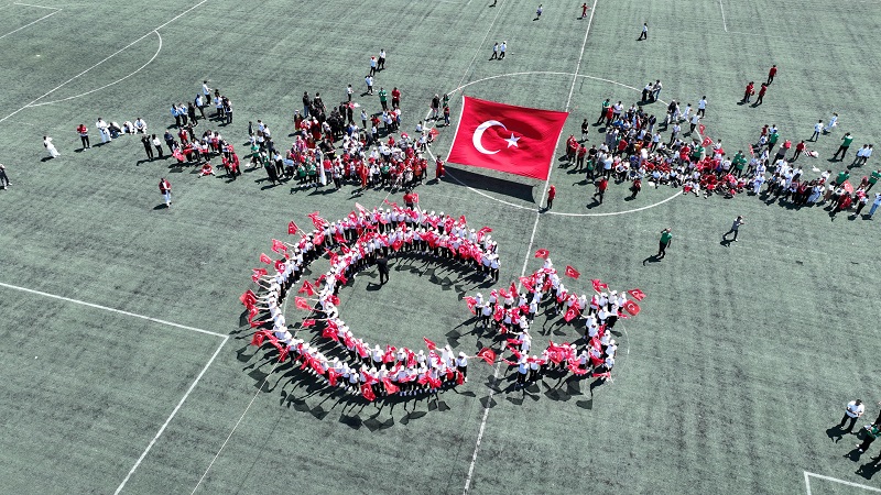 19 Mayıs Atatürk'ü Anma, Gençlik ve Spor Bayramı Büyük Coşkuyla Kutlandı.